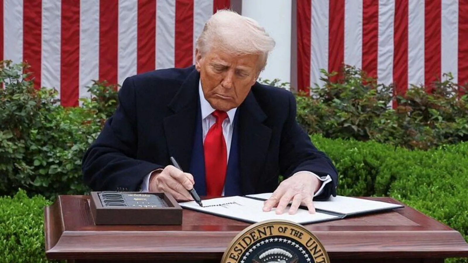 Trump Unveils Historic Global Tariffs Impacting US and International Economy