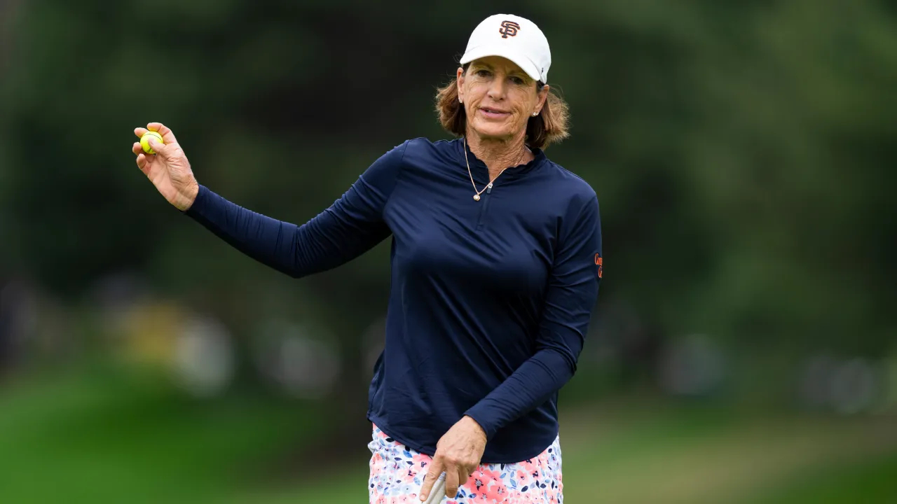 Juli Inkster Nearly Breaks Senior Open Record with Impressive Tune-Up
