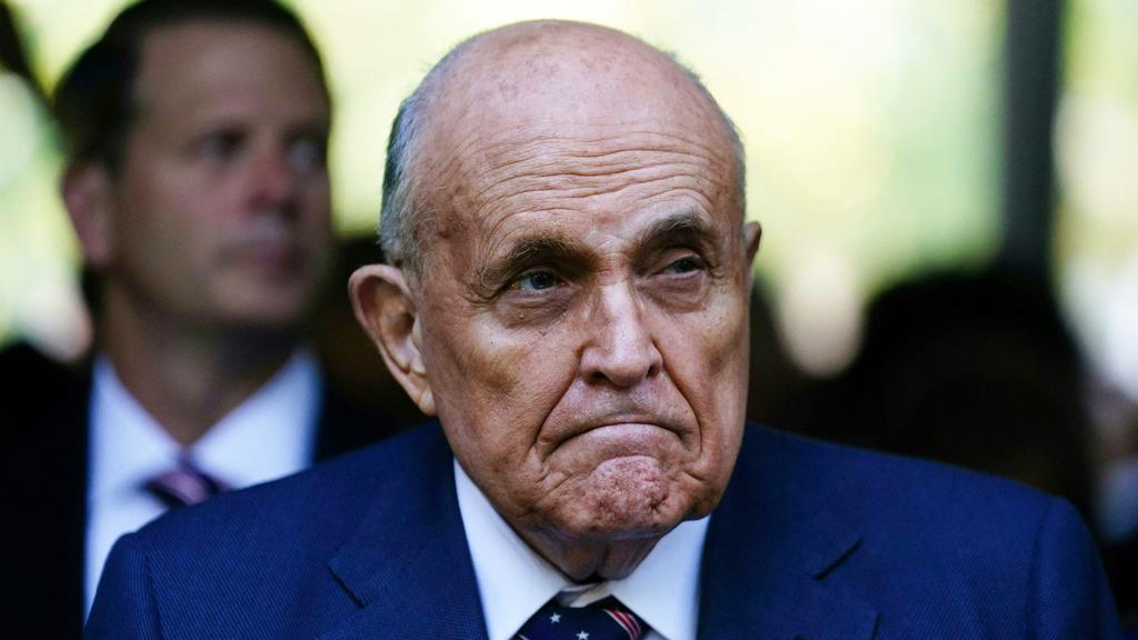 Rudy Giuliani Sells NYC Home for $7.62 Million