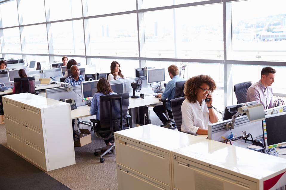 U.S. Employee Back-to-Office Attendance Climbs Significantly