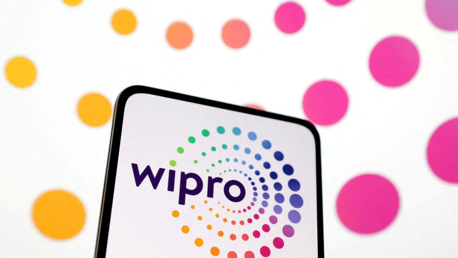 Sensex, Nifty Stable; Focus on HUL, Apollo, Wipro Updates